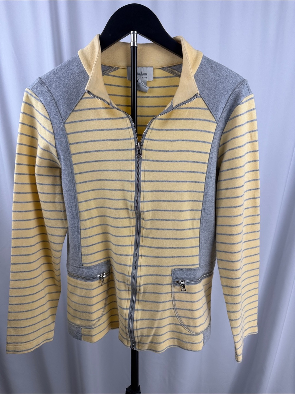 Neiman Marcus Exclusive Striped Full Zip Knit Jacket – Size Medium